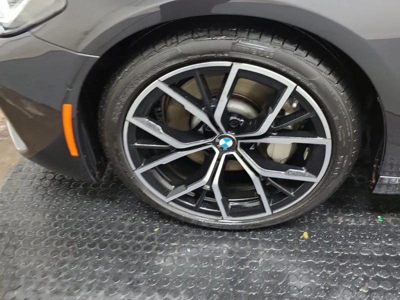 BMW 530 * XDRIVE * CARFAX * , снимка 8 - Автомобили и джипове - 53031946