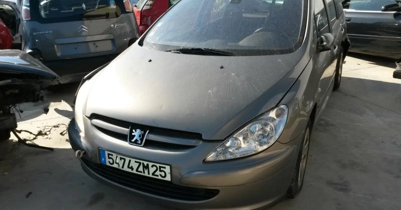 Peugeot 307 2,0 hdi, снимка 4 - Автомобили и джипове - 45613961