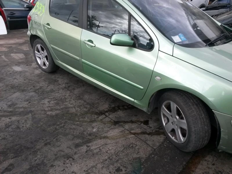 Peugeot 307 2,0 hdi, снимка 2 - Автомобили и джипове - 45613961