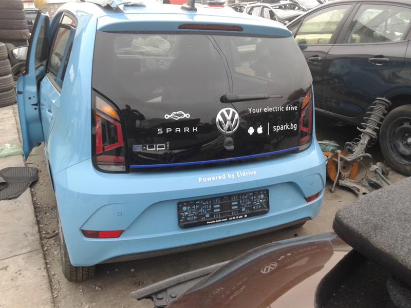VW Up 8.0-elektro, снимка 8 - Автомобили и джипове - 27042598