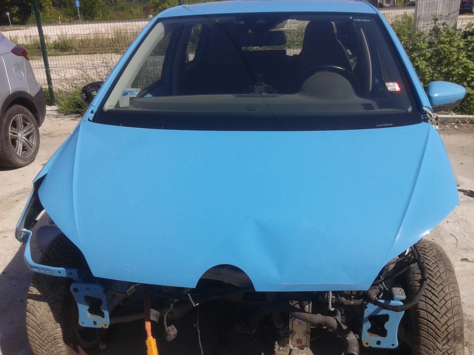 VW Up Електро 3 броя - изображение 2