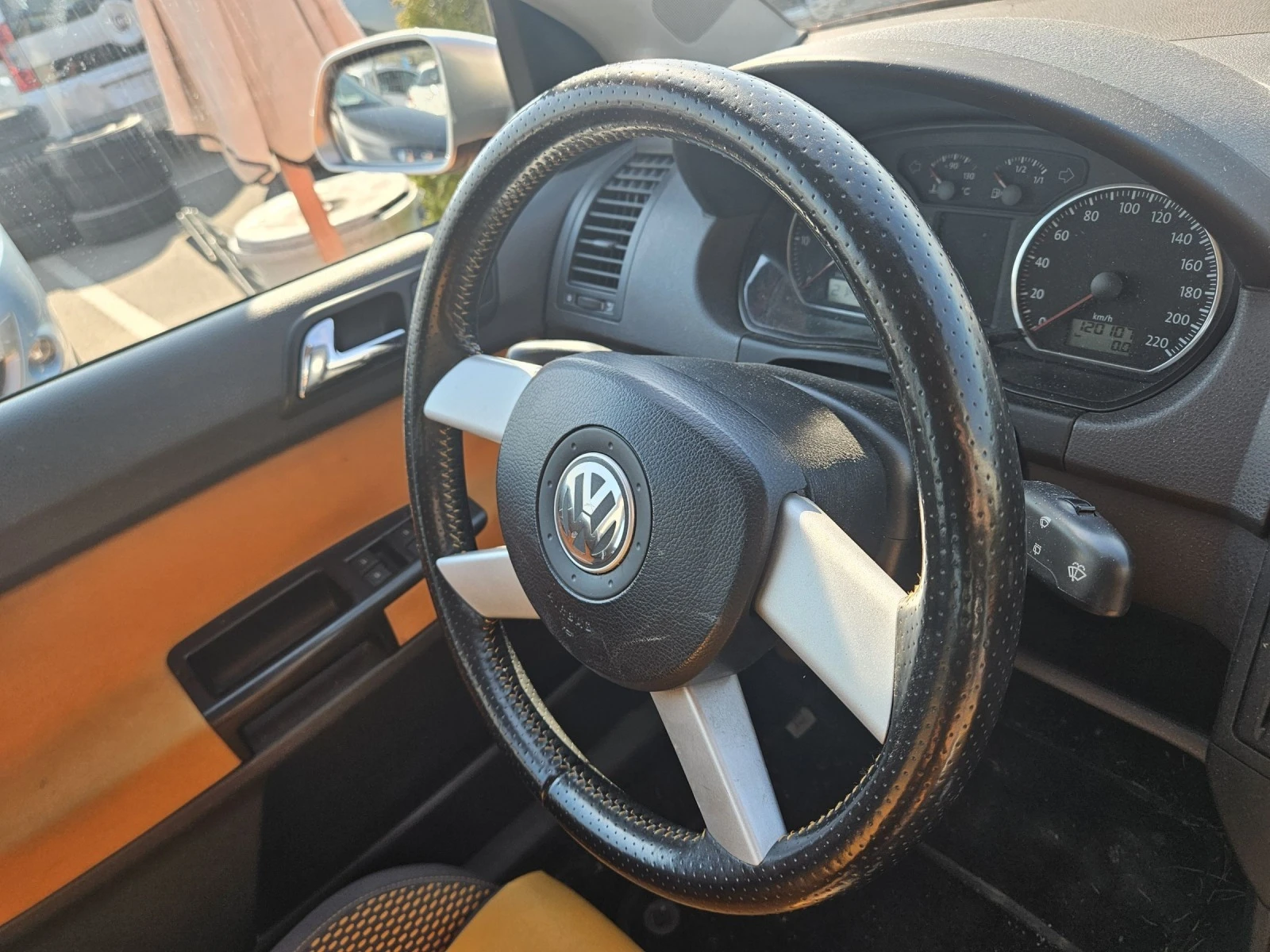 VW Polo Cross Polo / 1.4 TDI - изображение 8