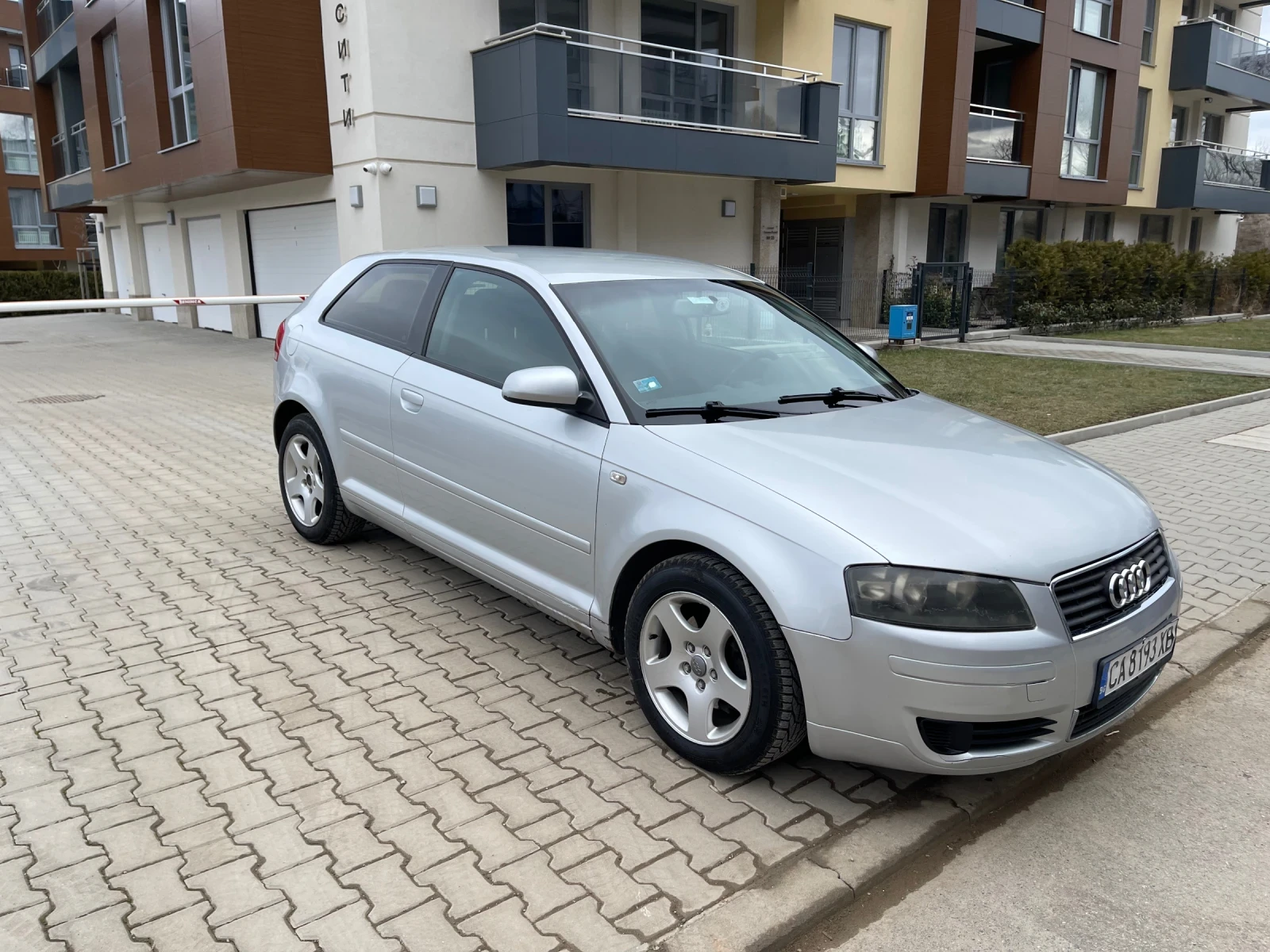 Audi A3 2.0TDI - изображение 2