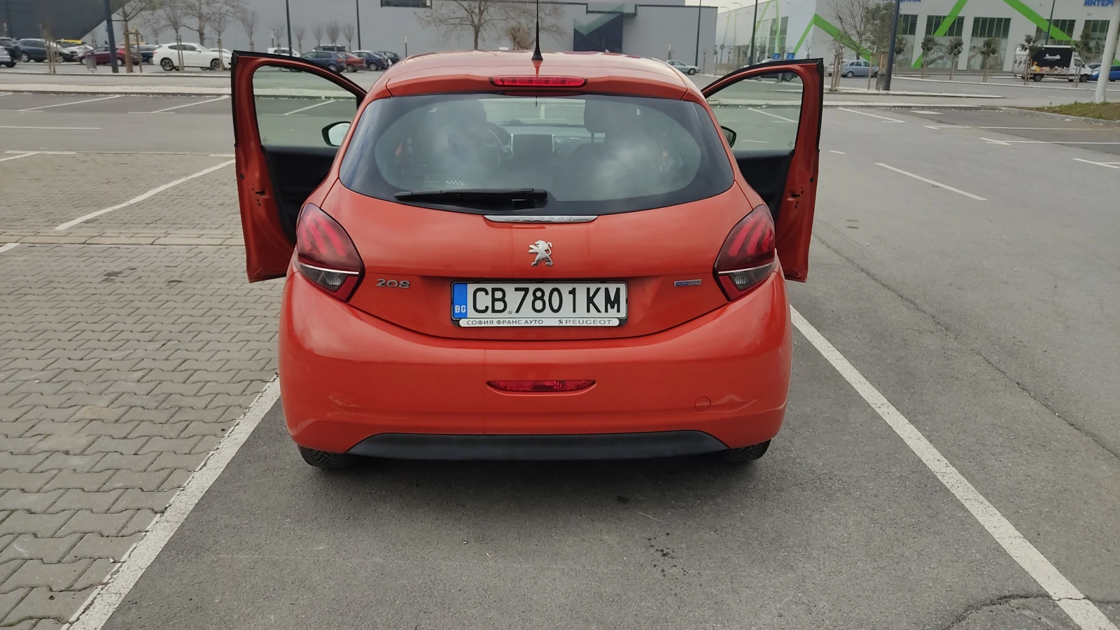 Peugeot 208  - изображение 4