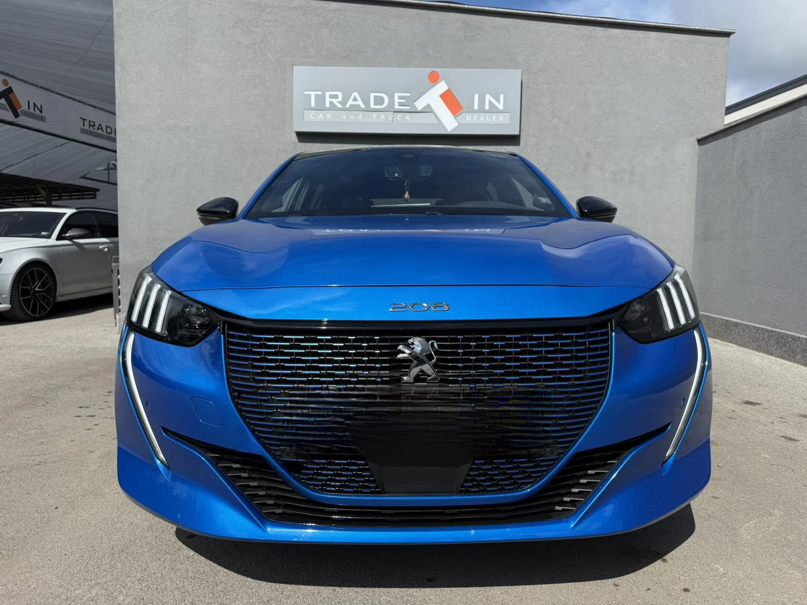 Peugeot 208 e-208 GT  - изображение 2