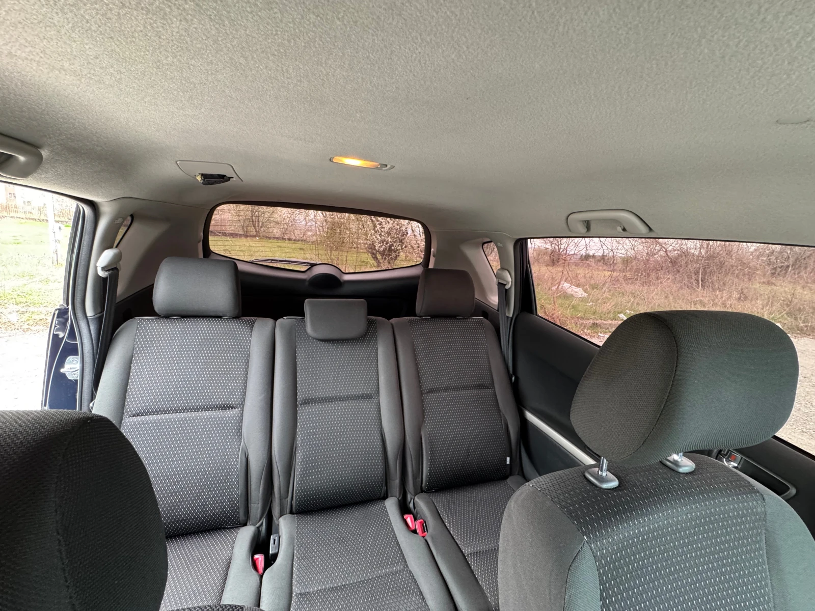 Toyota Corolla verso D4D - изображение 6