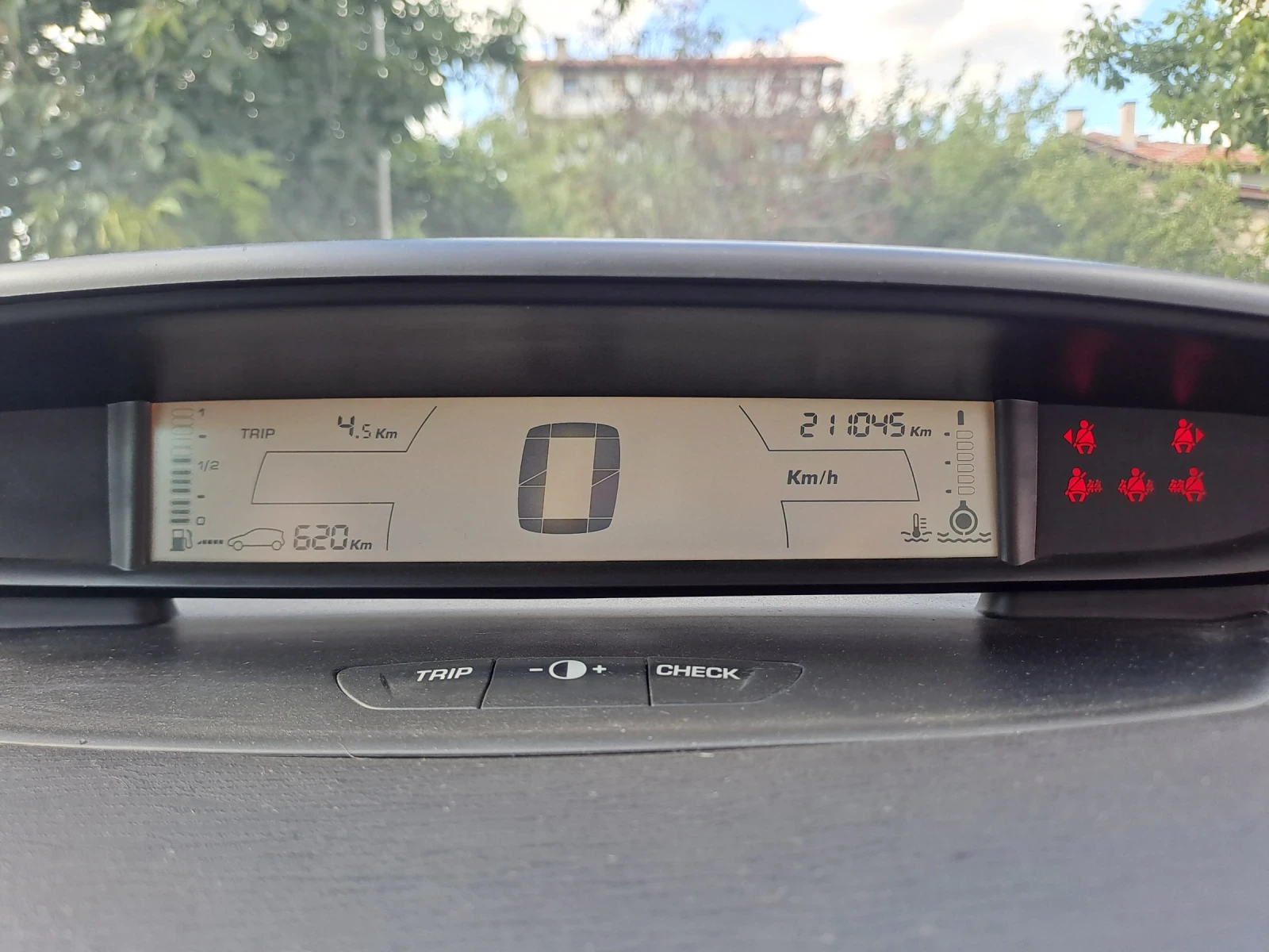 Citroen C4, снимка 13 - Автомобили и джипове - 53925327