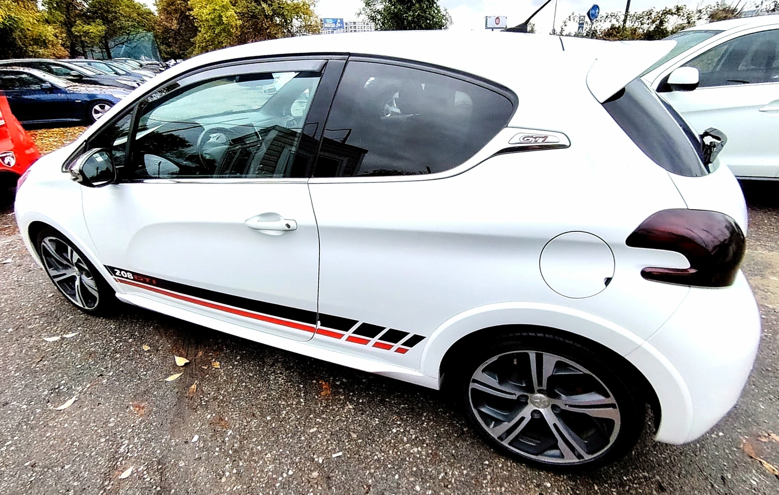 Peugeot 208 1.6GTI/SPORT - изображение 9