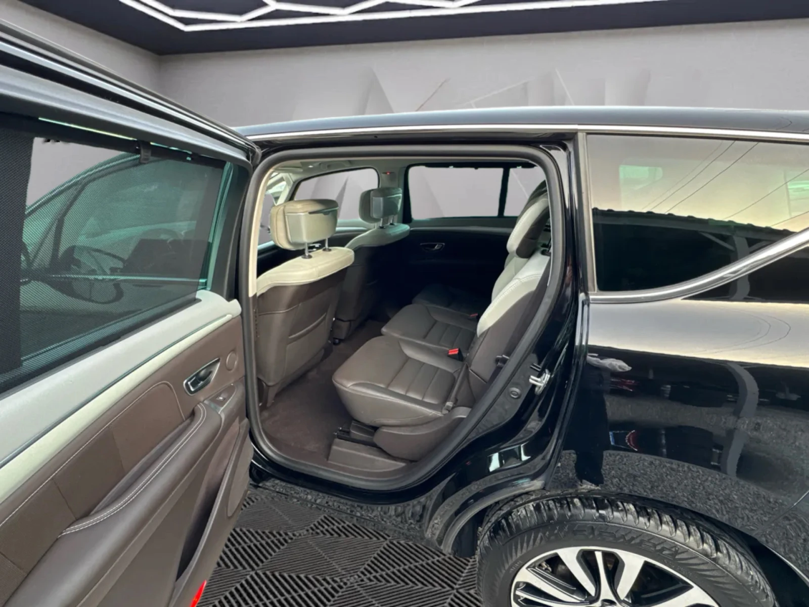 Renault Espace 1.8TCE INITIALE 4CONTROL HEAD-UP KEYLESSGO  | Mobile.bg   13