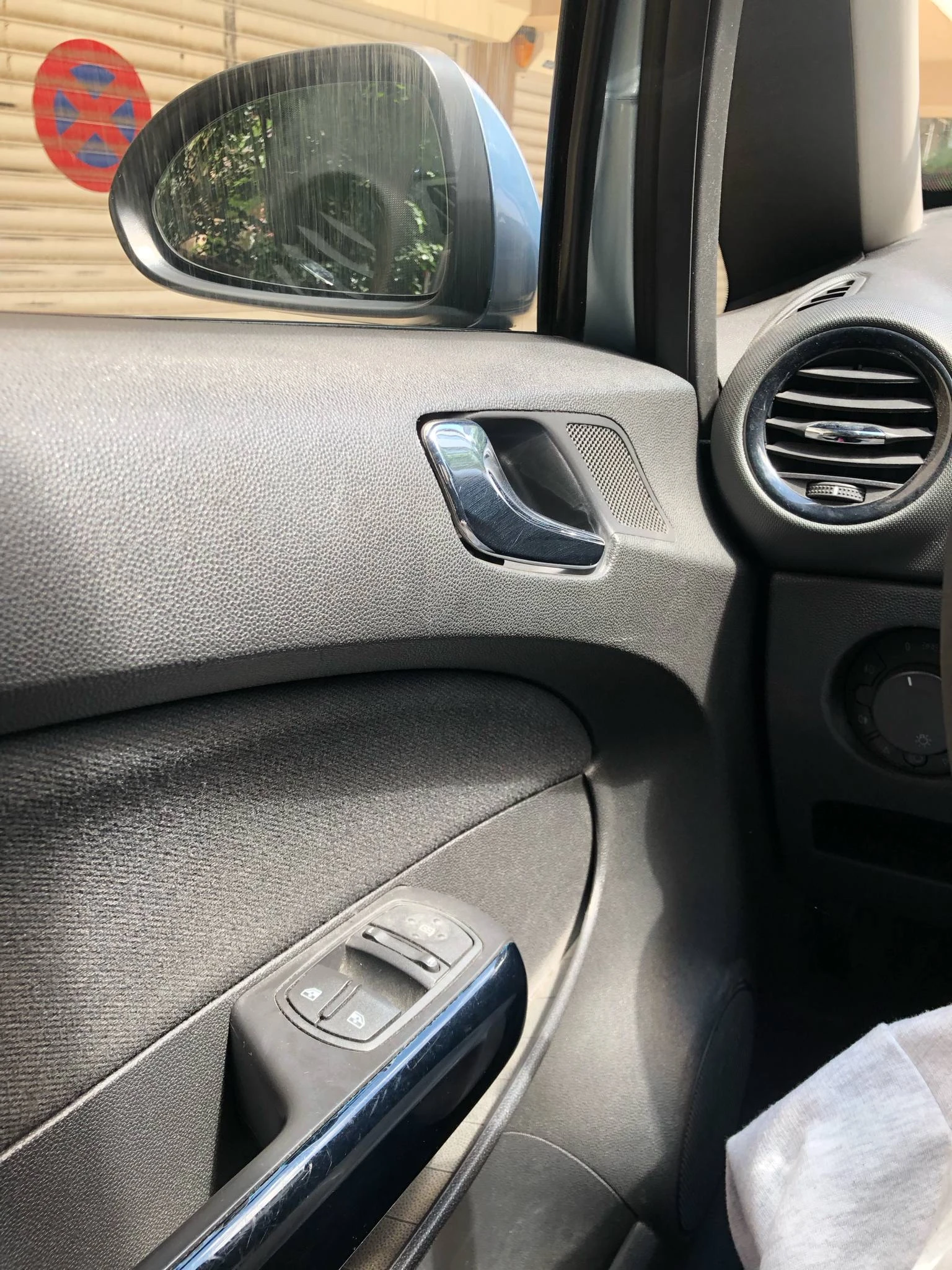 Opel Corsa  - изображение 8