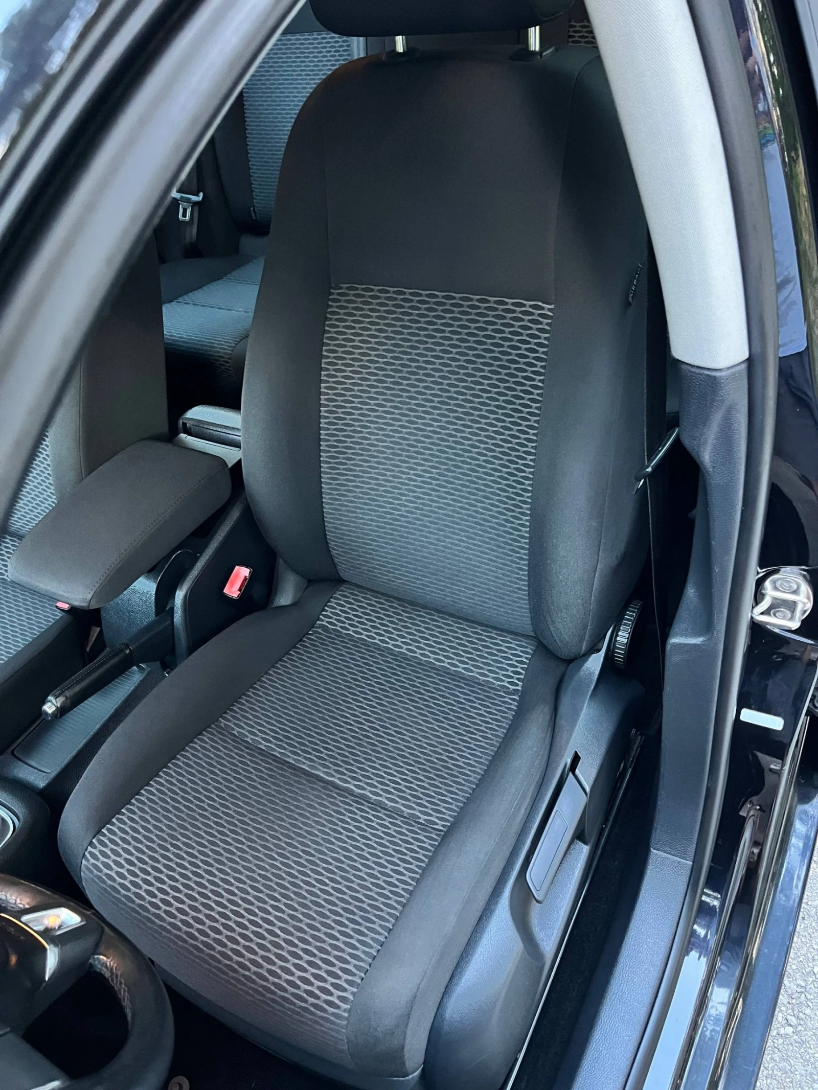 VW Golf  6  1.6 TDI | Mobile.bg � ����������� 7