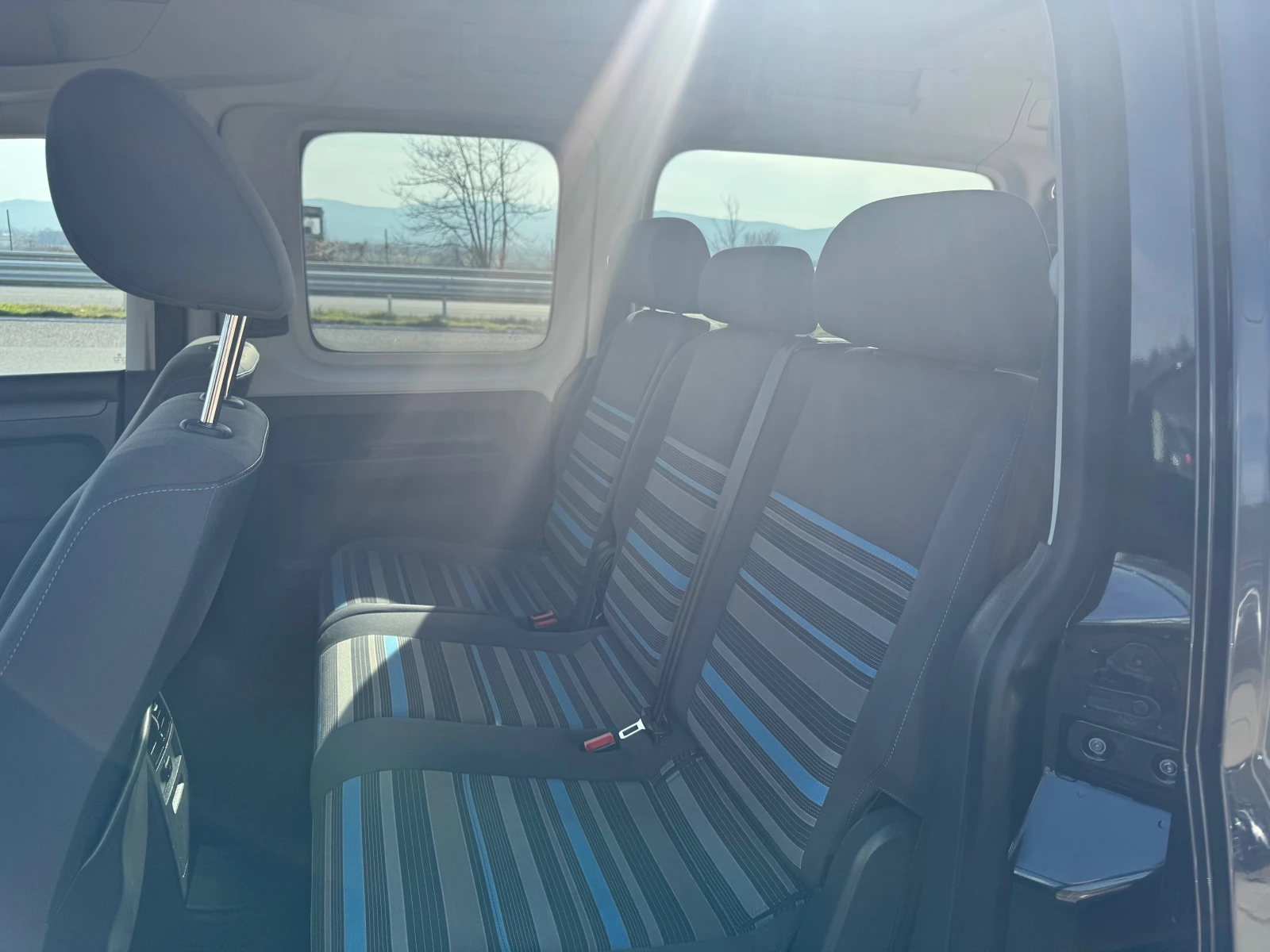 VW Caddy MAXI 7-Места 175000км.100%, снимка 16 - Автомобили и джипове - 53685416