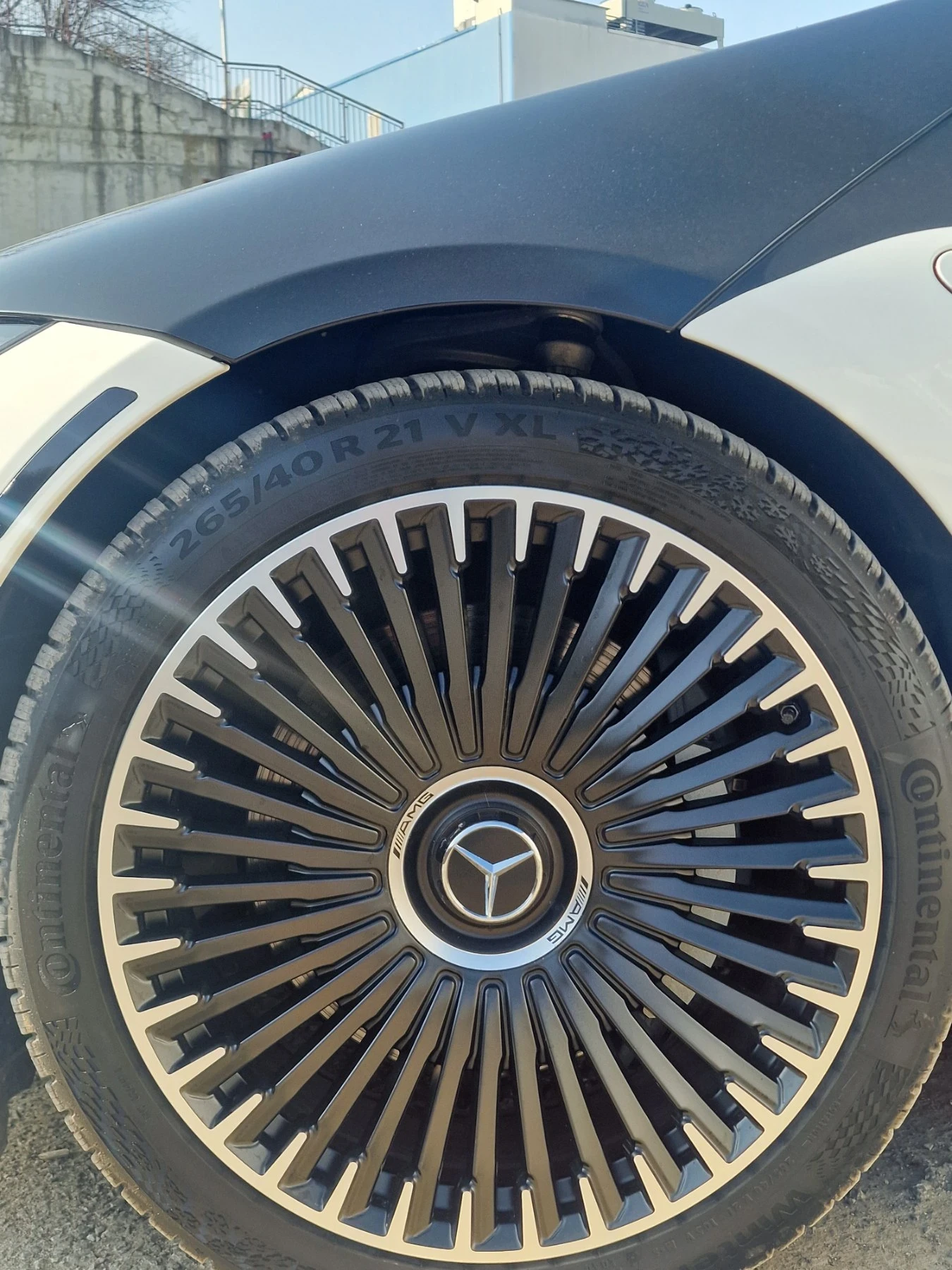 Mercedes-Benz EQS 450+  AMG пакет, снимка 11 - Автомобили и джипове - 53710973