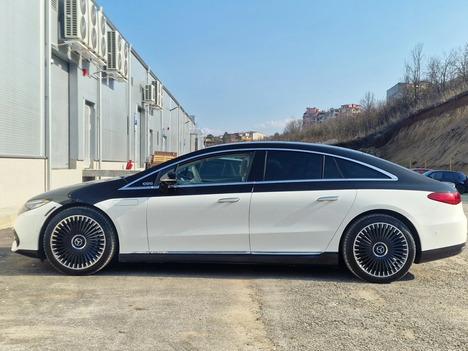 Mercedes-Benz EQS 450+  AMG пакет, снимка 6 - Автомобили и джипове - 53710973