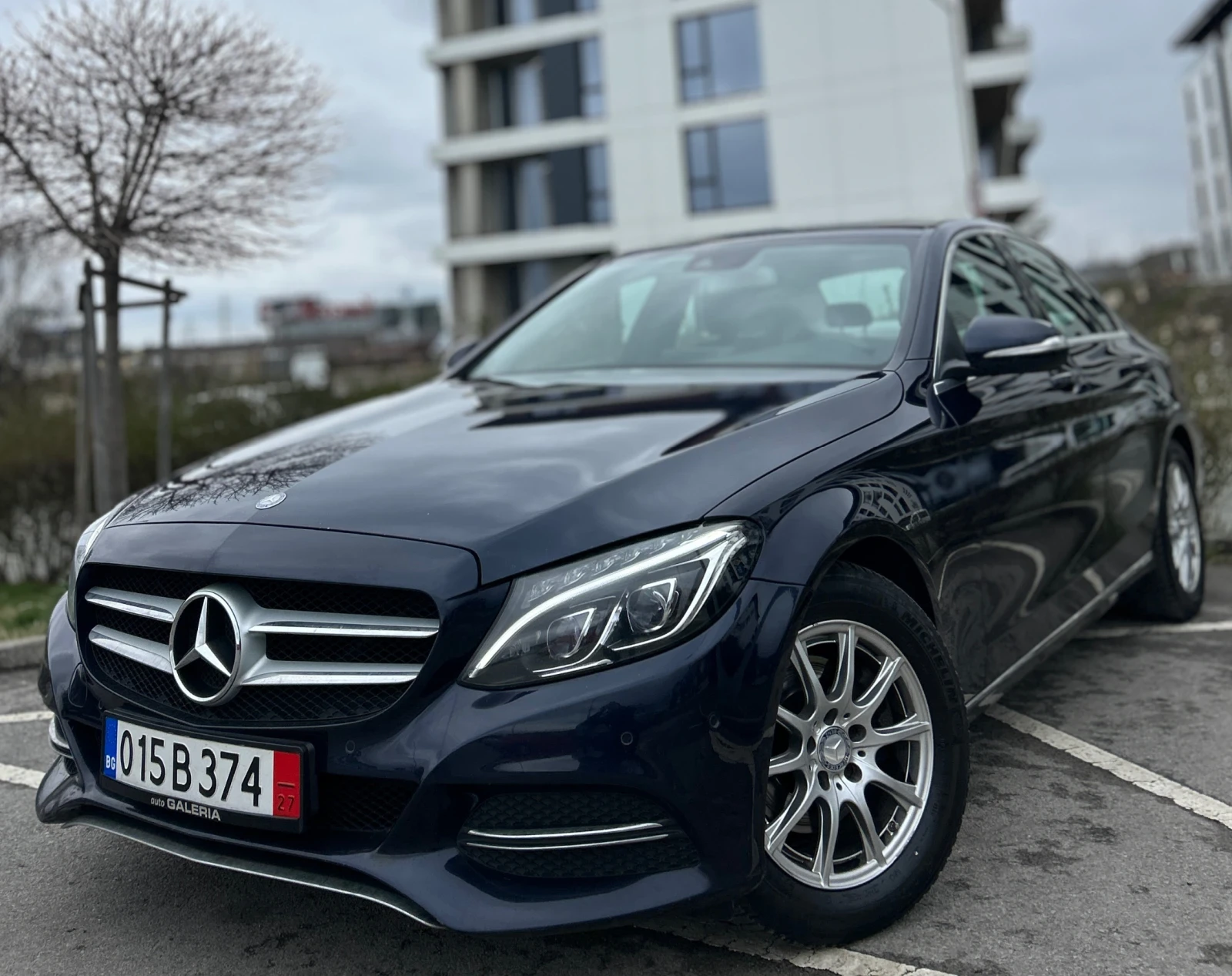 Mercedes-Benz C 220, снимка 5 - Автомобили и джипове - 54032461