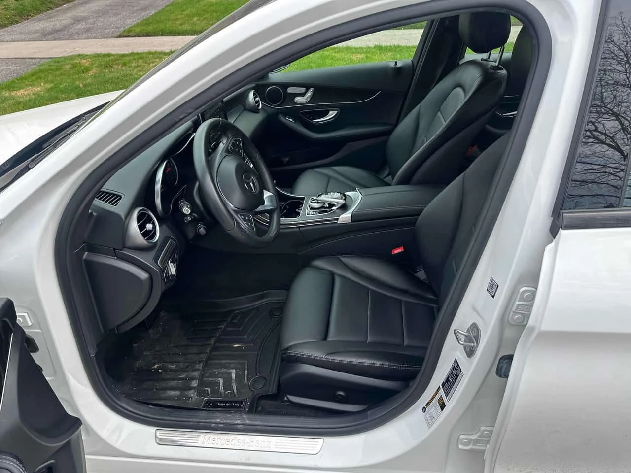 Mercedes-Benz C 300 * CARFAX * ��� ������������ ������ | Mobile.bg � ����������� 4