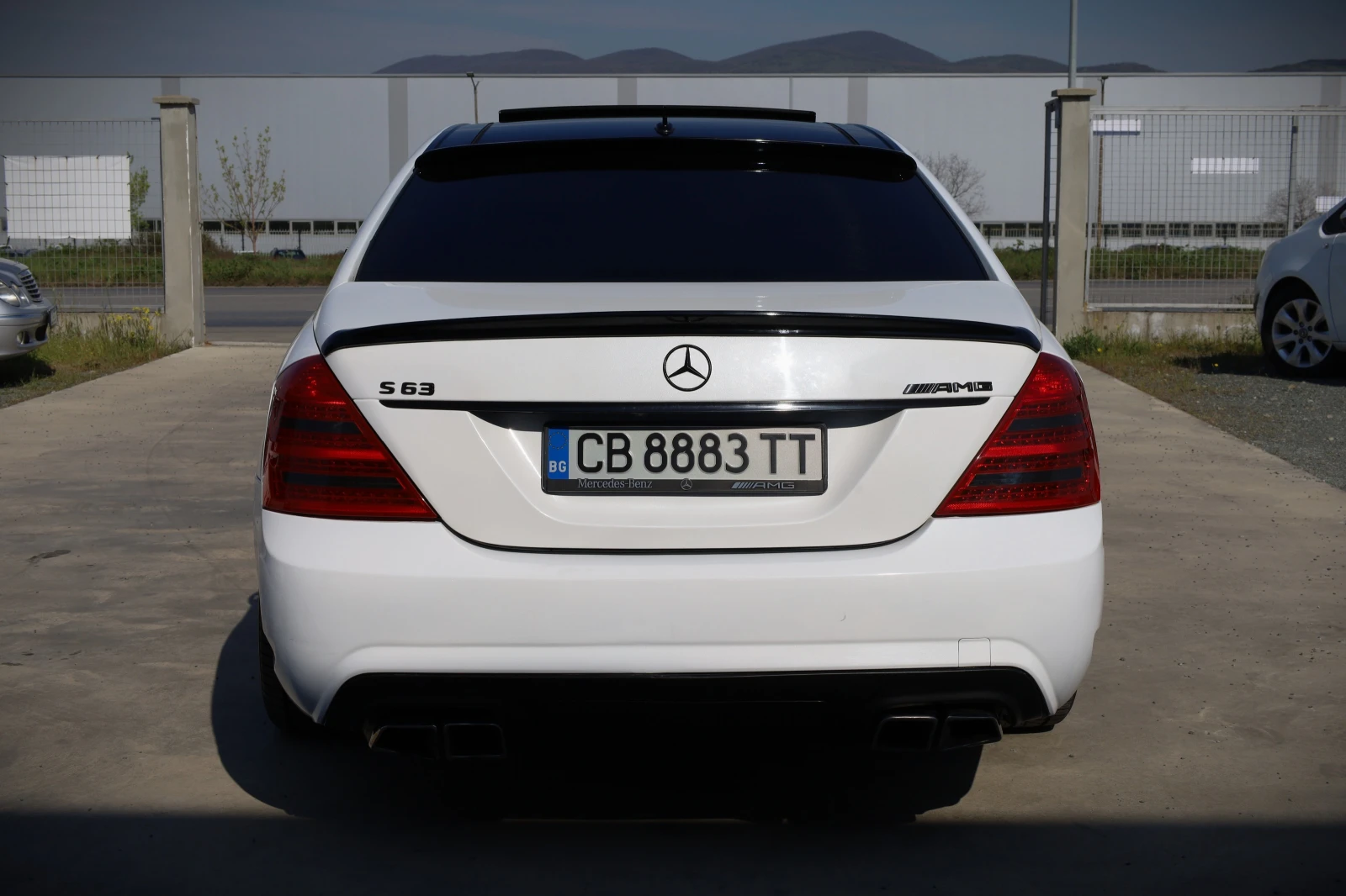 Mercedes-Benz S 500 4-matic Designo-бяла перла!, снимка 2 - Автомобили и джипове - 54253813