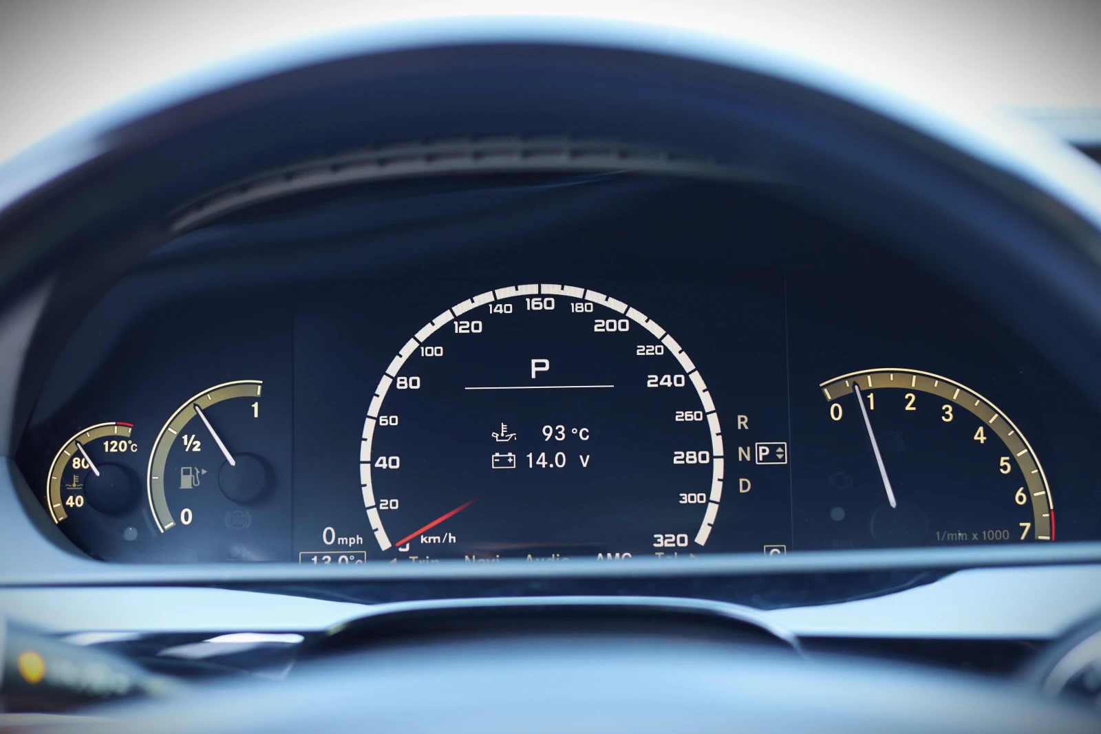 Mercedes-Benz S 500 4-matic Designo-бяла перла!, снимка 12 - Автомобили и джипове - 54253813