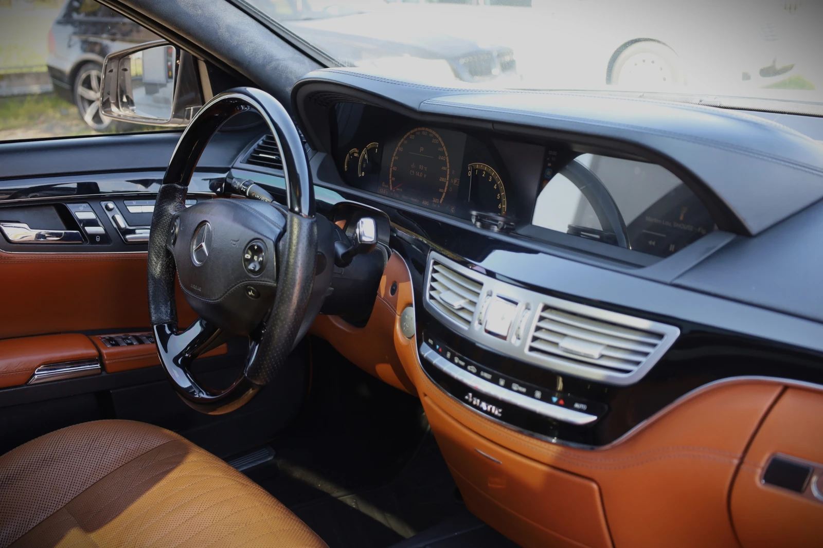 Mercedes-Benz S 500 4-matic Designo-бяла перла!, снимка 8 - Автомобили и джипове - 54253813