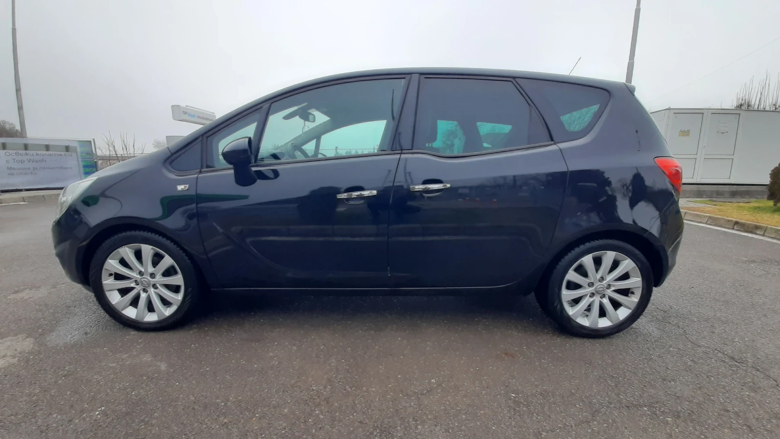 Opel Meriva 1.4 като нова, снимка 3 - Автомобили и джипове - 54318942