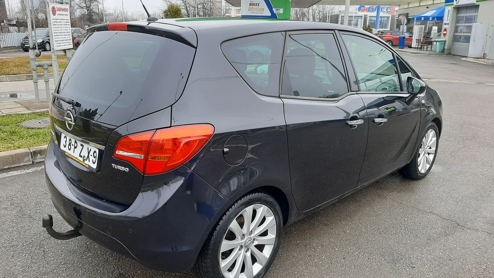 Opel Meriva 1.4 като нова, снимка 5 - Автомобили и джипове - 54318942