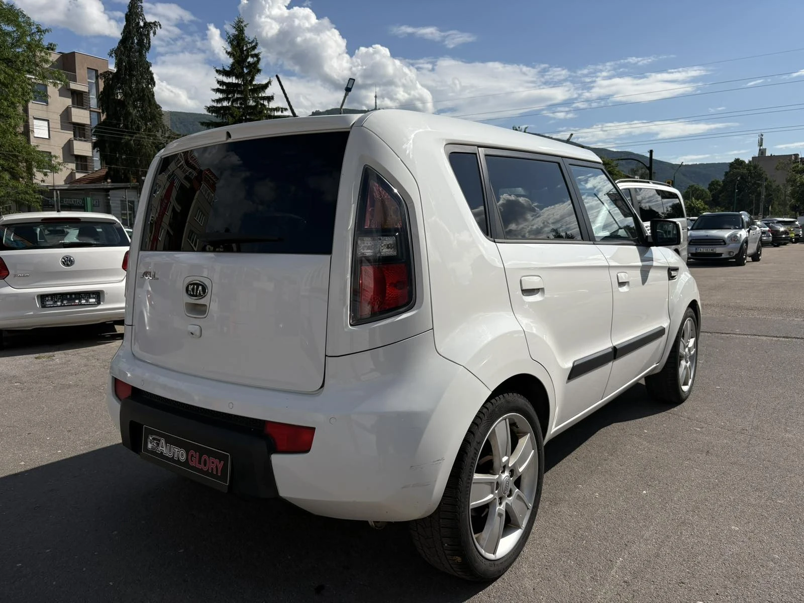 Kia Soul 1.6 BENZ, снимка 7 - Автомобили и джипове - 54777579