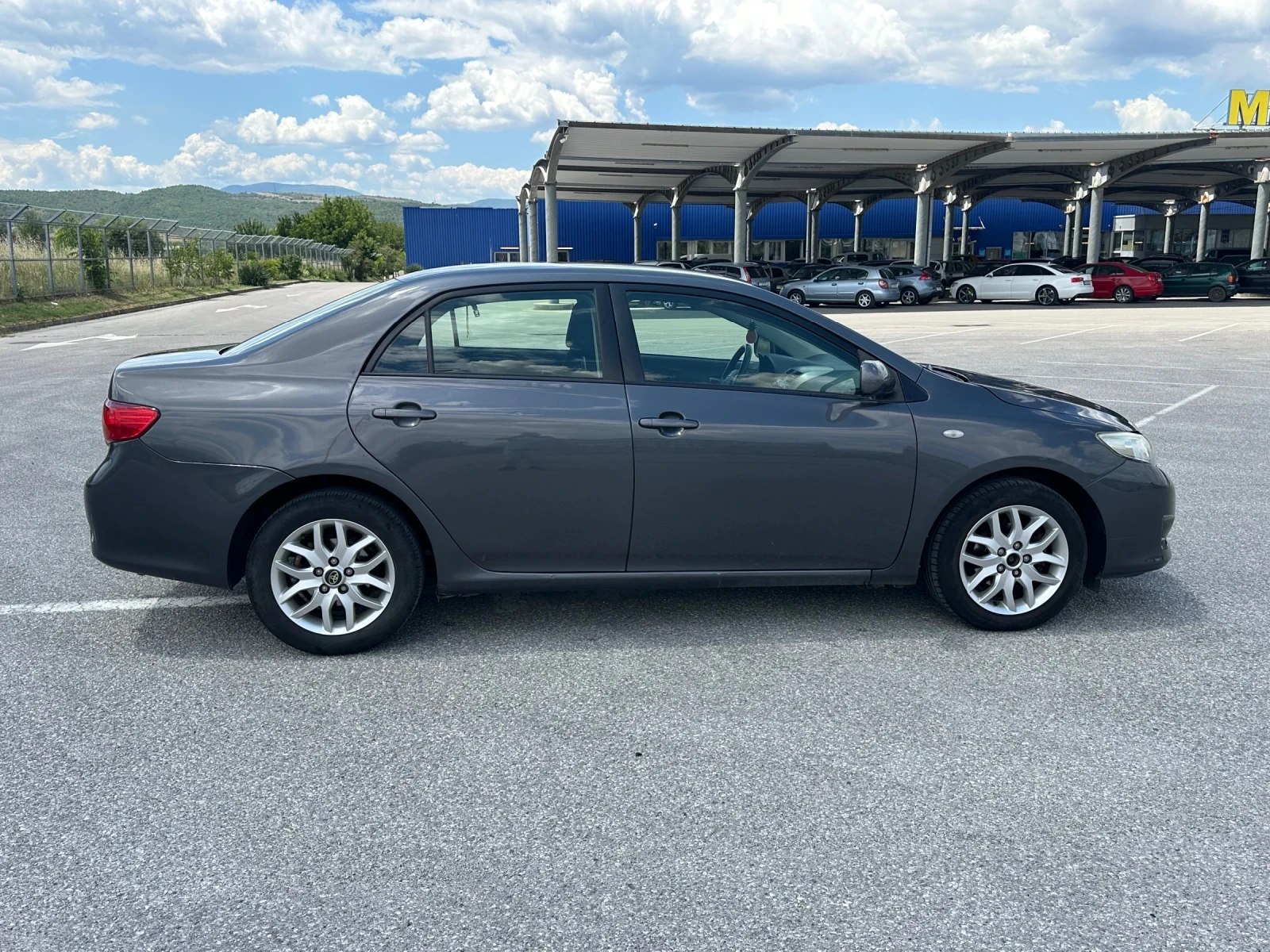 Toyota Corolla 1.4 D-4D, снимка 17 - Автомобили и джипове - 54980804