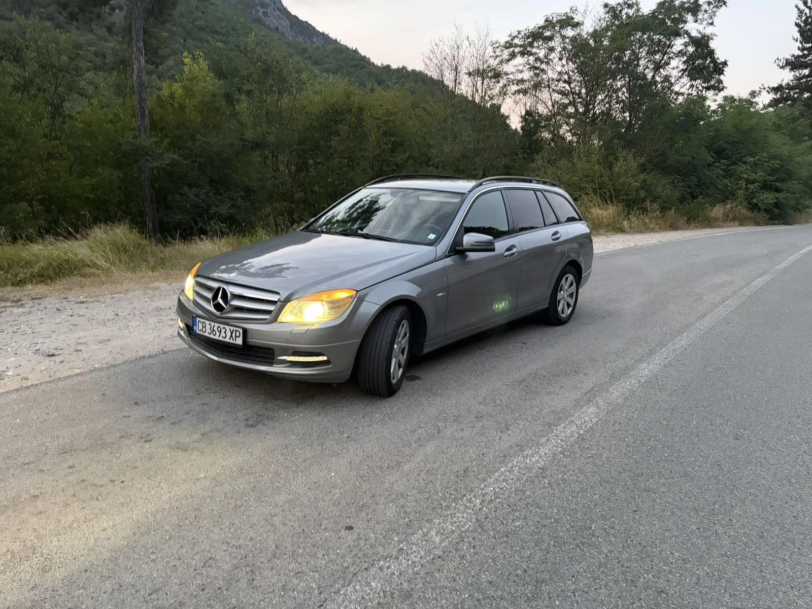 Mercedes-Benz C 200 Сменена Верига комплект, снимка 2 - Автомобили и джипове - 55663733