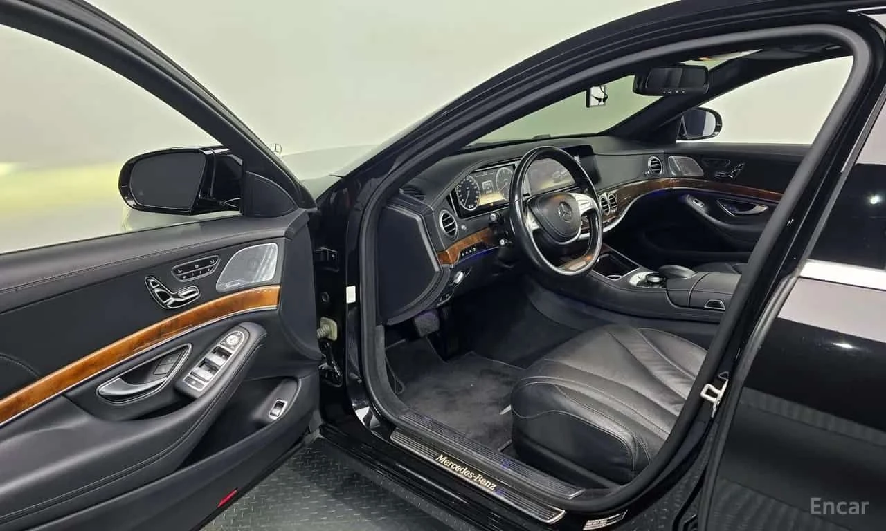 Mercedes-Benz S 500 LONG /ОБДУХВАНЕ/ПАНОРАМА/ДИСТРОНИК/360, снимка 11 - Автомобили и джипове - 55683963