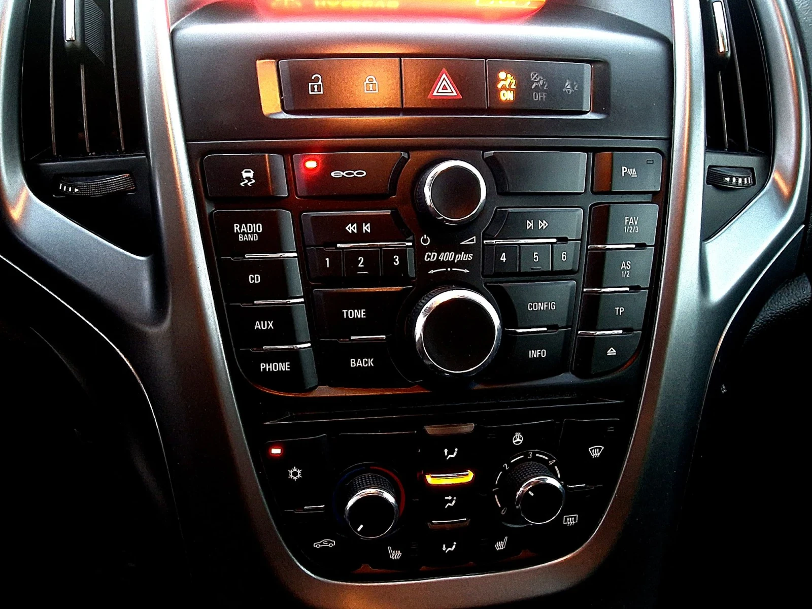Opel Astra ТОП промо цена, снимка 12 - Автомобили и джипове - 55905036