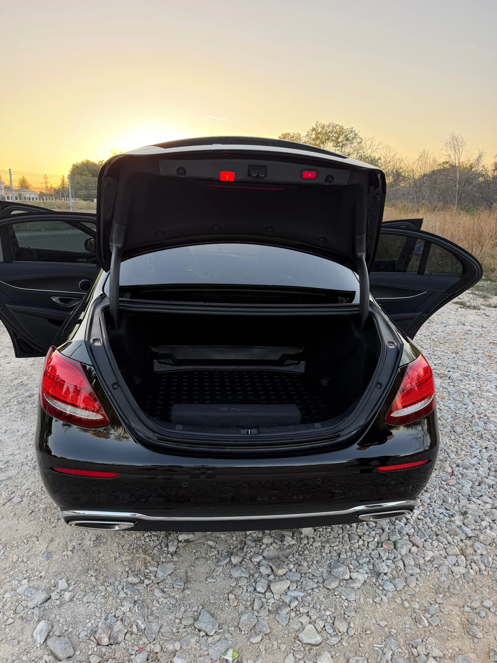 Mercedes-Benz E 200 E 200 EQ Boost 4MATIC 9G-TRONIC | Mobile.bg � ����������� 12