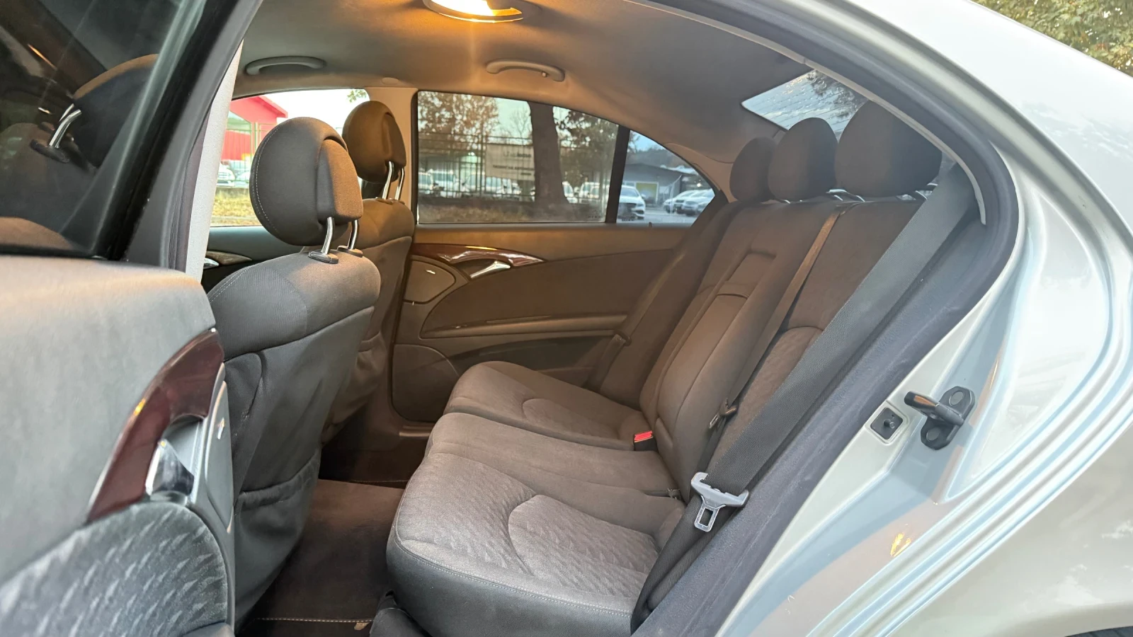 Mercedes-Benz E 270 �������* �������* ���������* ���������� | Mobile.bg � ����������� 10