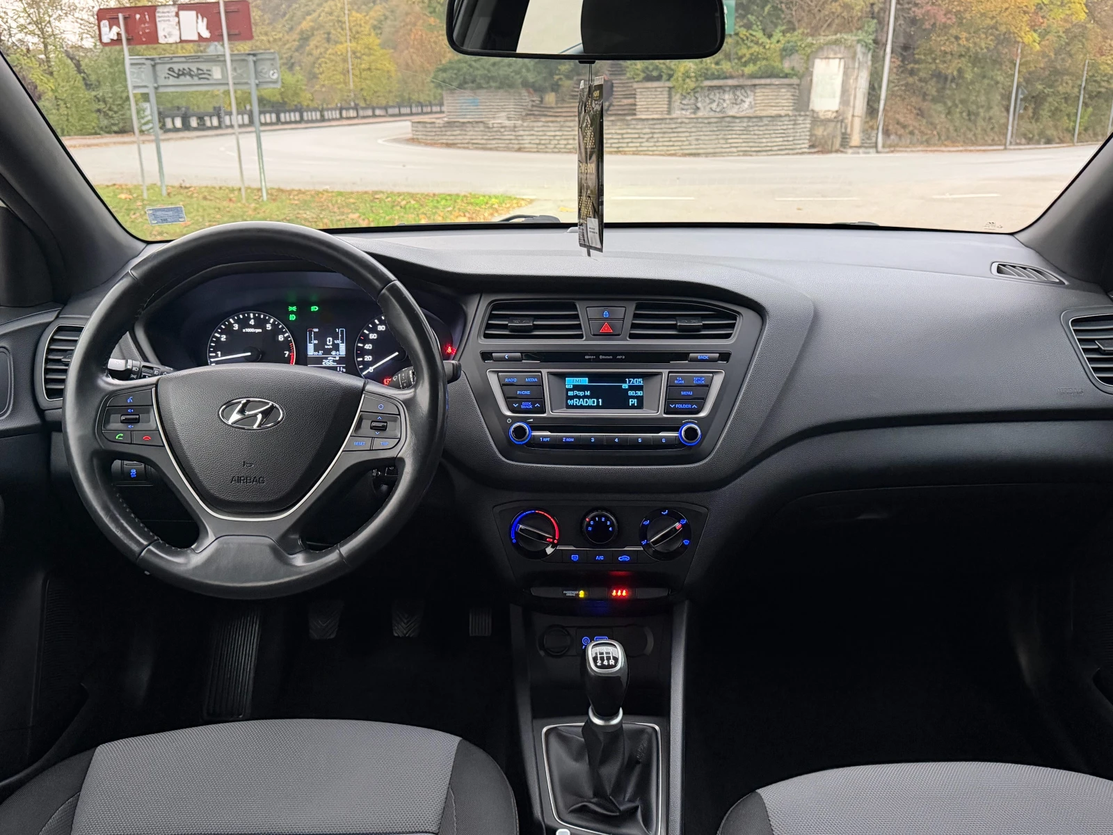 Hyundai I20 1.2/75к.с, снимка 10 - Автомобили и джипове - 56715203