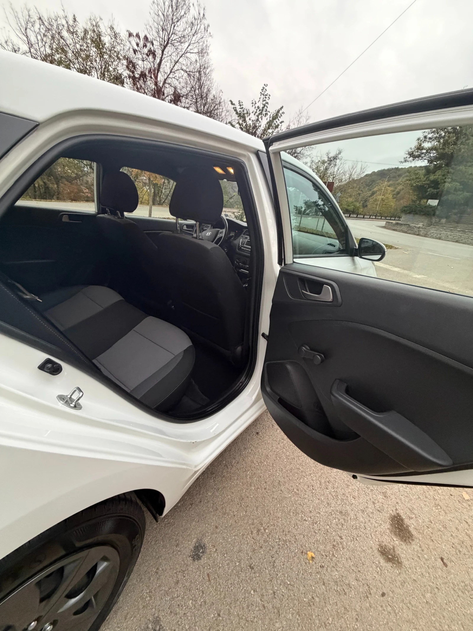 Hyundai I20 1.2/75к.с, снимка 13 - Автомобили и джипове - 56715203