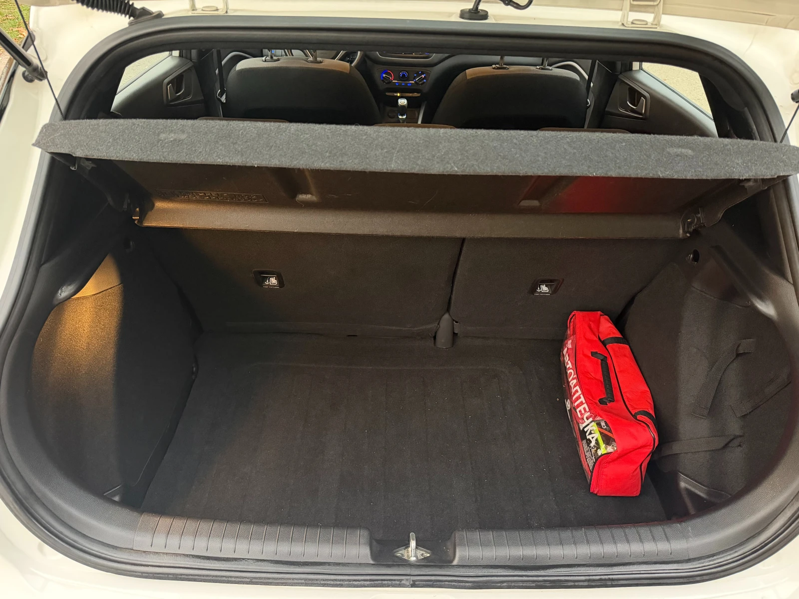Hyundai I20 1.2/75к.с, снимка 15 - Автомобили и джипове - 56715203