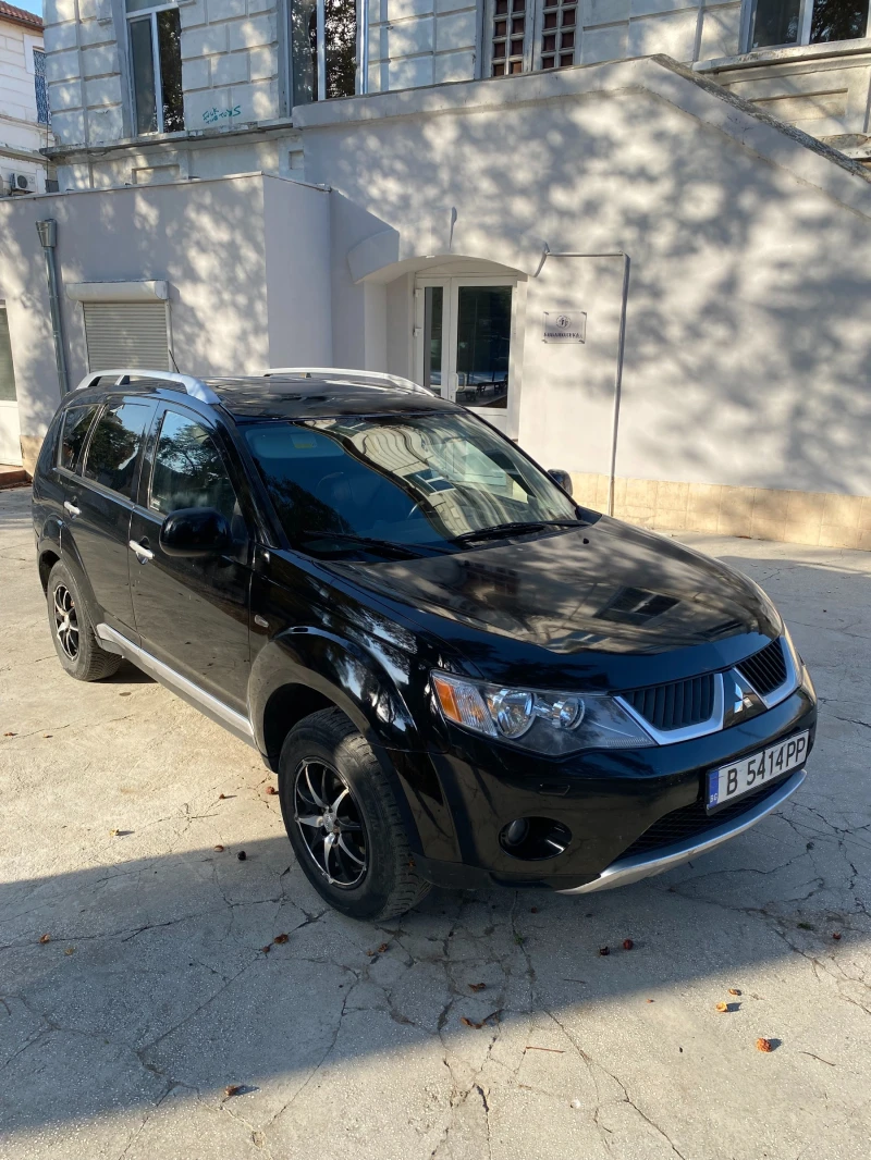 Mitsubishi Outlander 2.0, снимка 3 - Автомобили и джипове - 47609892