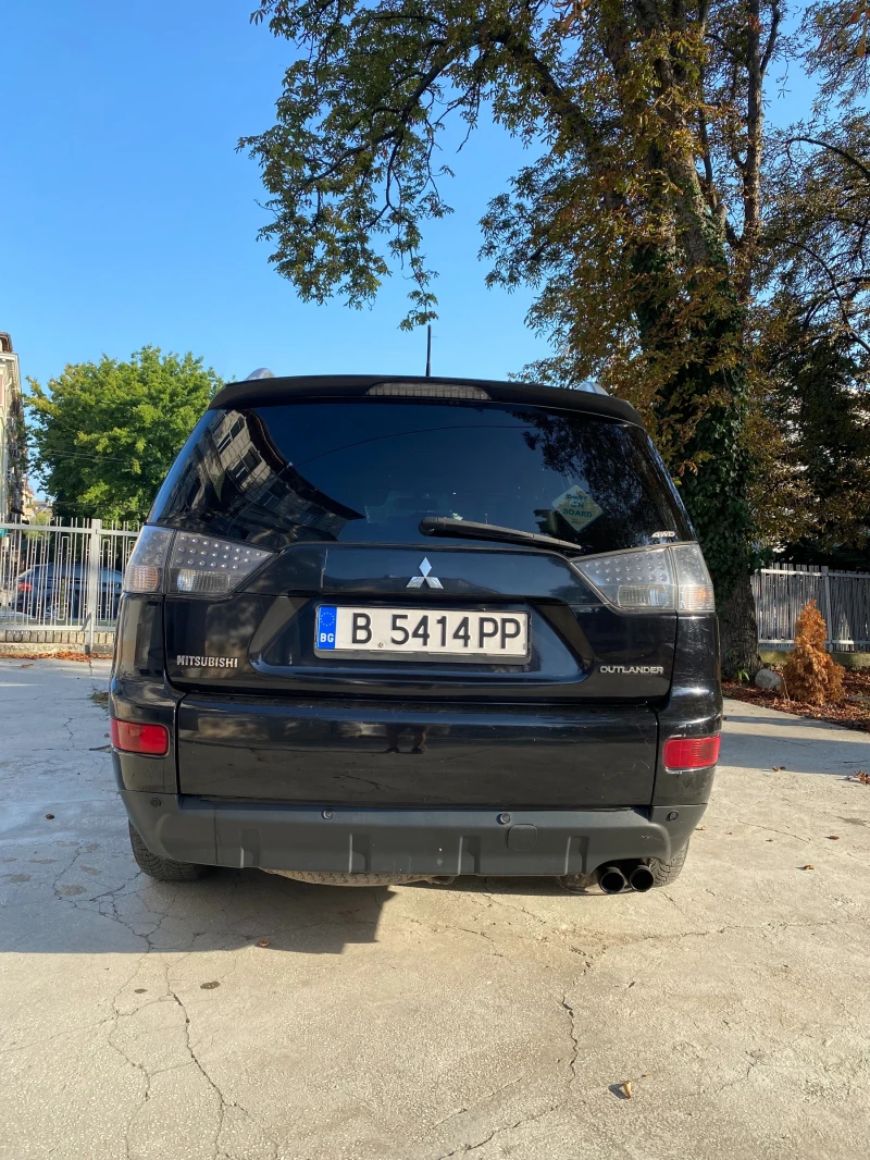 Mitsubishi Outlander 2.0, снимка 6 - Автомобили и джипове - 47609892