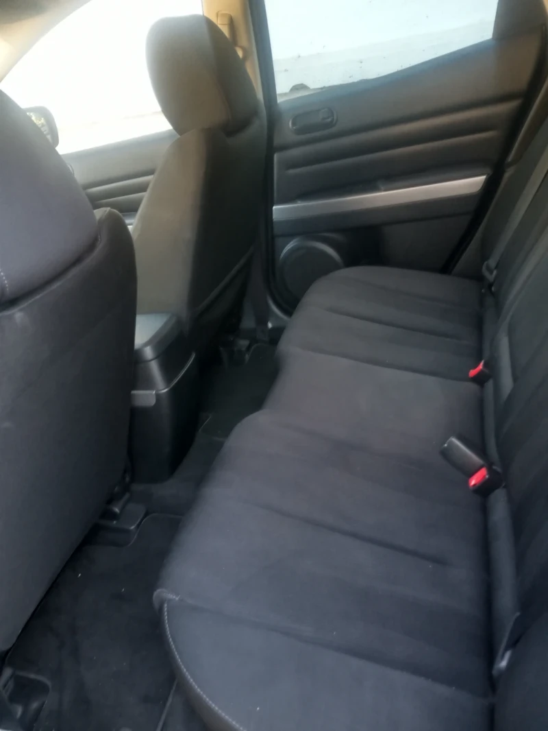 Mazda CX-7 2.2, снимка 6 - Автомобили и джипове - 52006692