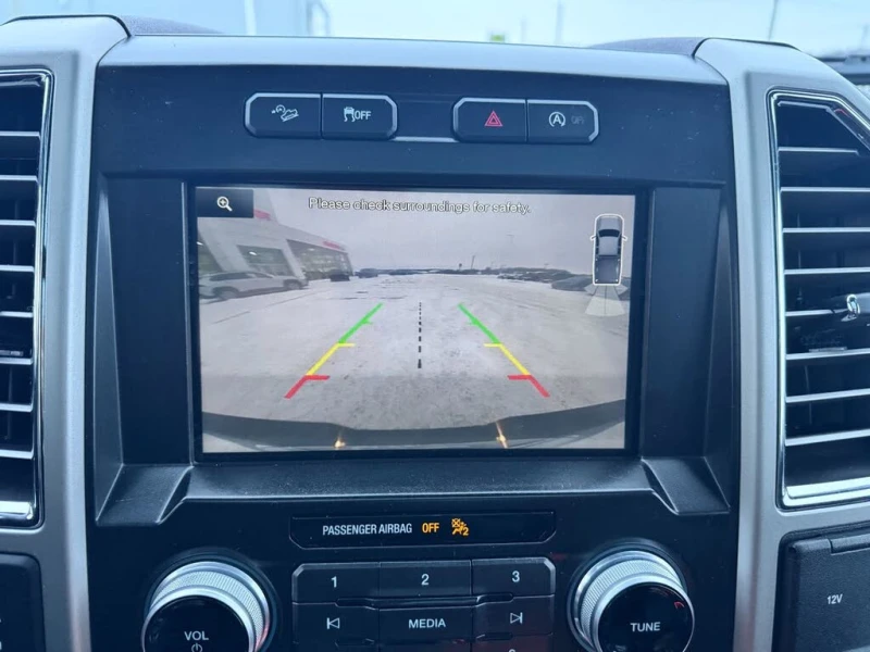 Ford F150 Lariat ПОДГРЕВ* ОБДУХВАНЕ* KEYLESS* CAM* , снимка 13 - Автомобили и джипове - 52802649