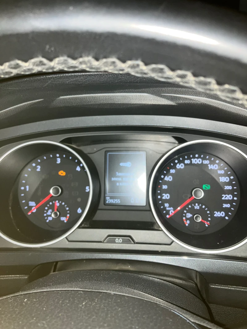 VW Tiguan 4 Motion, снимка 9 - Автомобили и джипове - 53188867