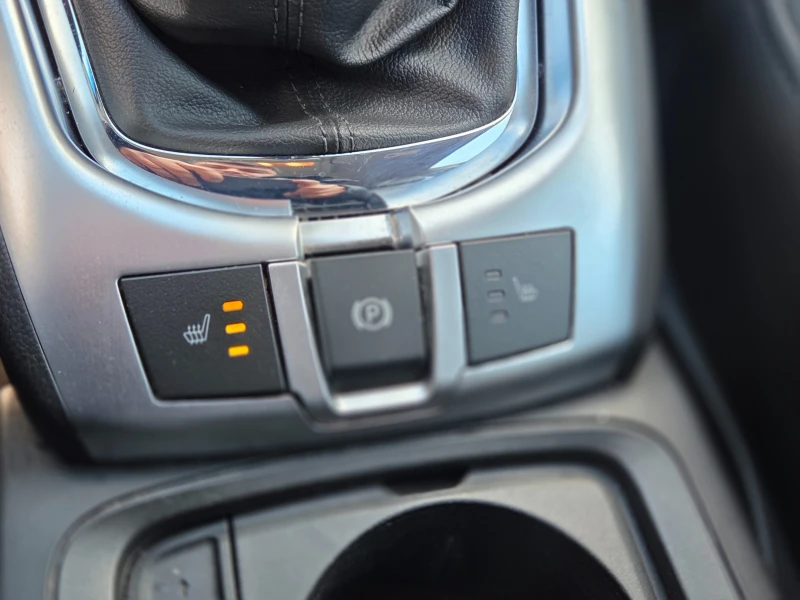 Opel Antara 102хил.км* 2.2CDTI* COSMO* , снимка 10 - Автомобили и джипове - 53439952