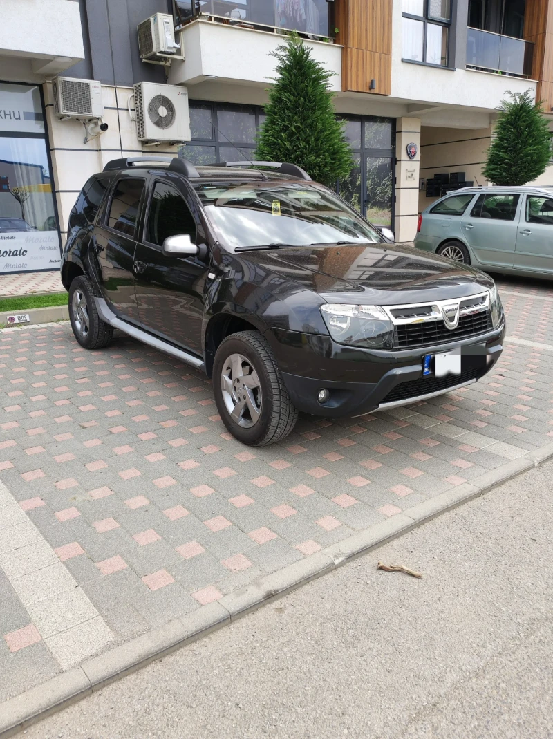 Dacia Duster 1.6i бензин/газ, снимка 2 - Автомобили и джипове - 53577294