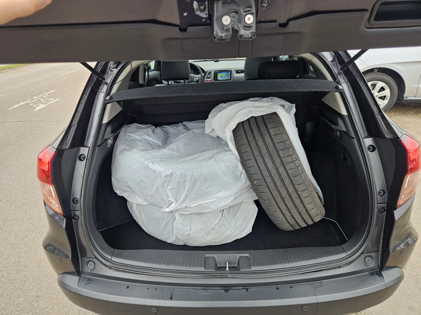 Honda Hr-v 1.5 I avtomat BLACK EDITION | Mobile.bg � ����������� 16