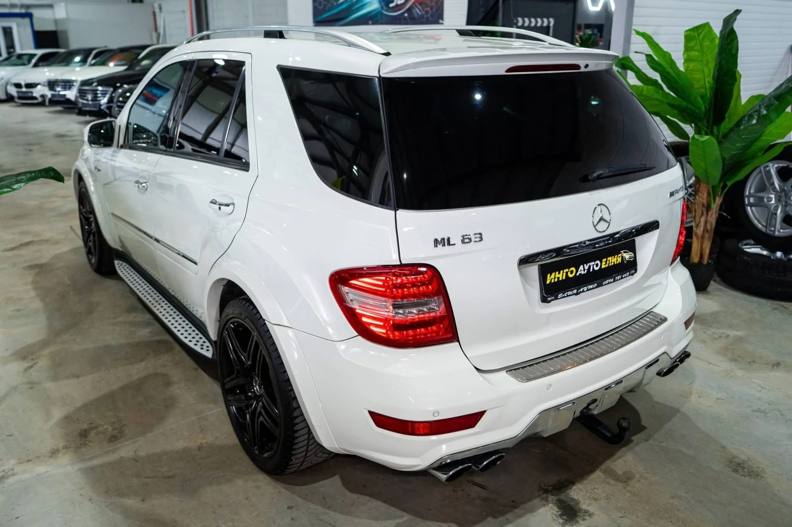 Mercedes-Benz ML 63 AMG FACELIFT LED NAVI DESIGNO H&K ЛИЗИНГ 100%, снимка 6 - Автомобили и джипове - 54526664