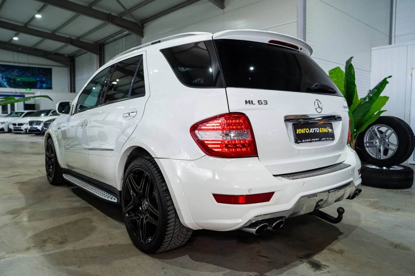 Mercedes-Benz ML 63 AMG FACELIFT LED NAVI DESIGNO H&K ЛИЗИНГ 100%, снимка 7 - Автомобили и джипове - 54526664