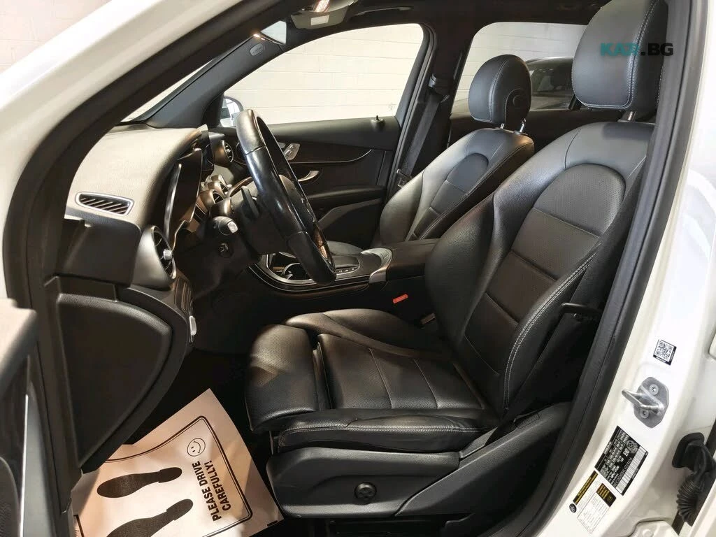 Mercedes-Benz GLC 300 * PANO * 4MATIC * Автокредит (Цена до България), снимка 9 - Автомобили и джипове - 55118097