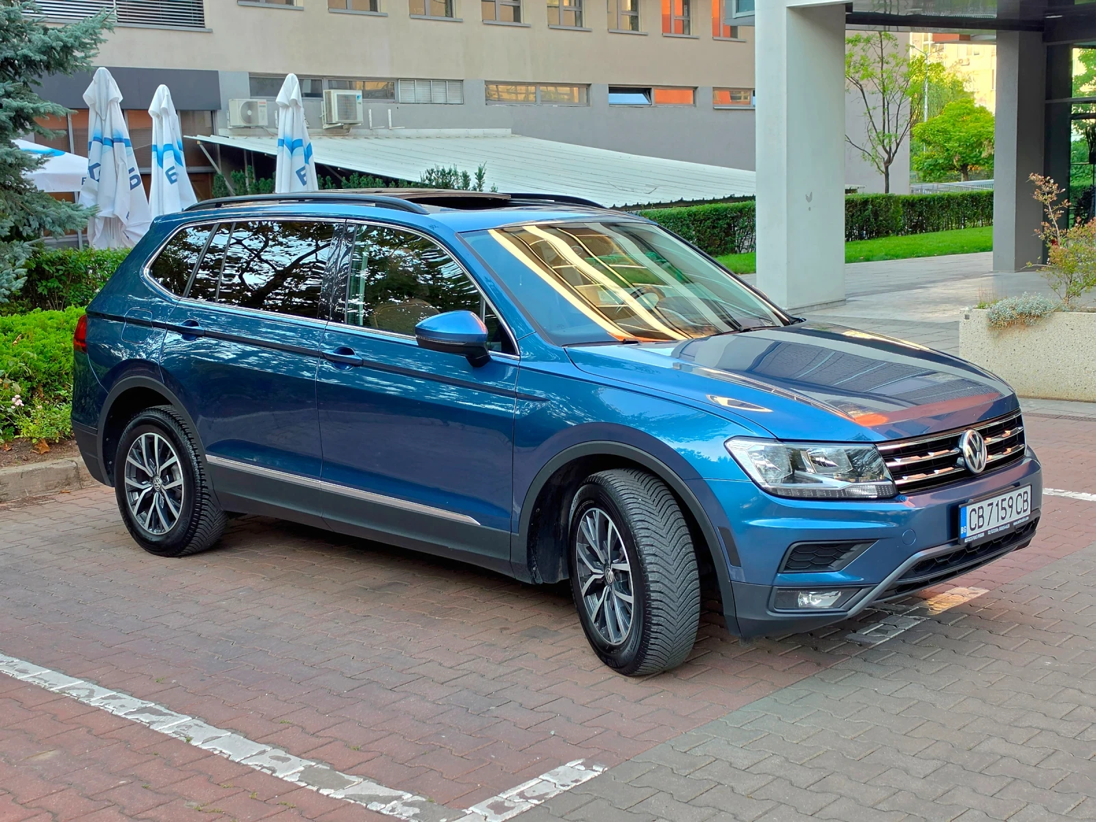 VW Tiguan Allspace DSG, снимка 3 - Автомобили и джипове - 55647335