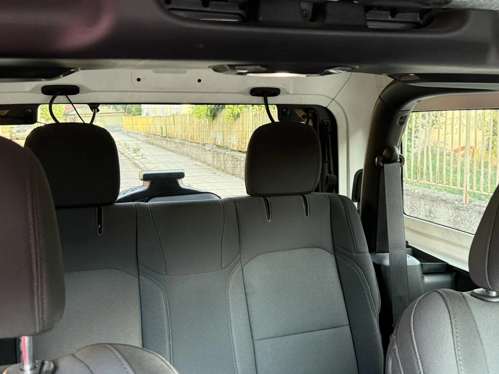 Jeep Wrangler Sport 3.6, снимка 16 - Автомобили и джипове - 55695409