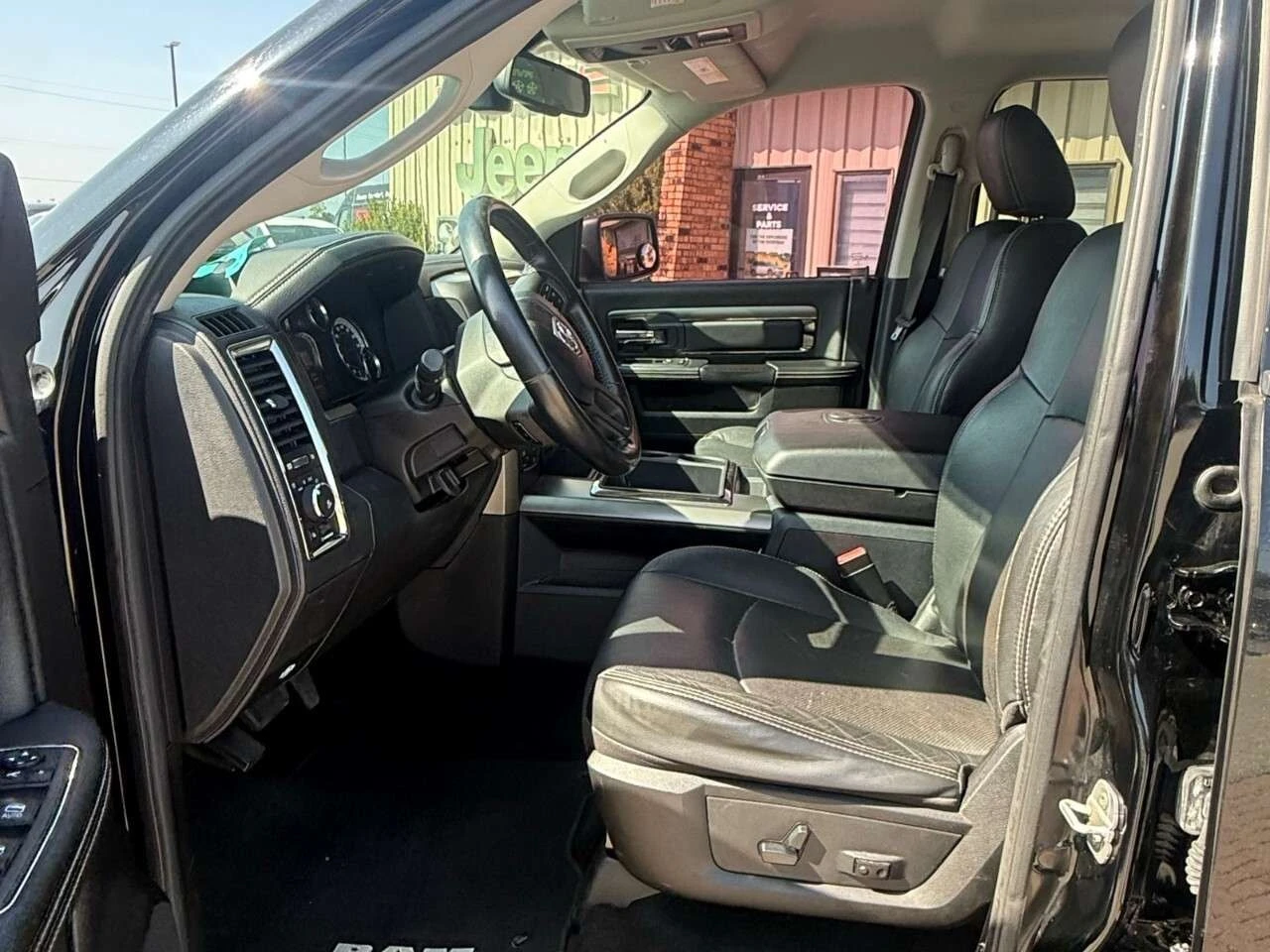 Dodge RAM 1500 * ФИКСИРАНА ЦЕНА ДО БЪЛГАРИЯ * , снимка 10 - Автомобили и джипове - 55892282