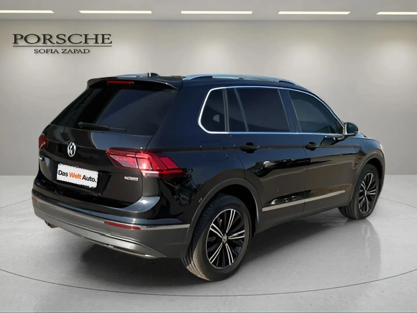 VW Tiguan, снимка 4 - Автомобили и джипове - 56255285